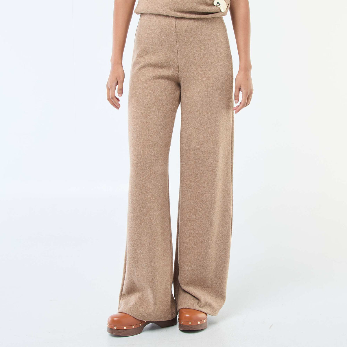 Pantalón wide leg de punto suave BEIGE