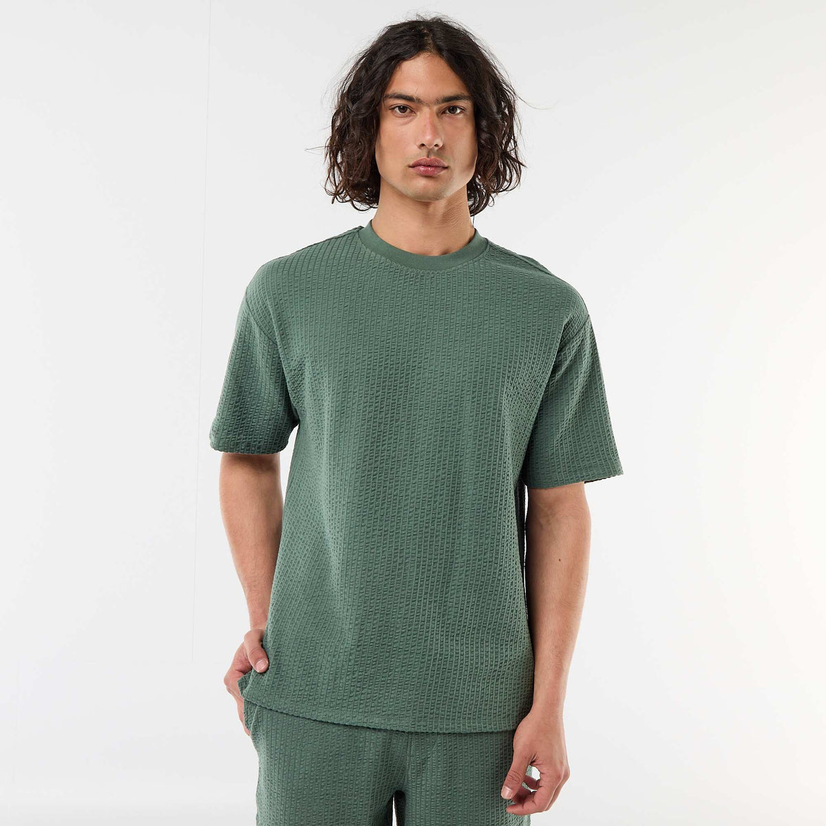 Camiseta estampada de manga corta en nido de abeja VERDE