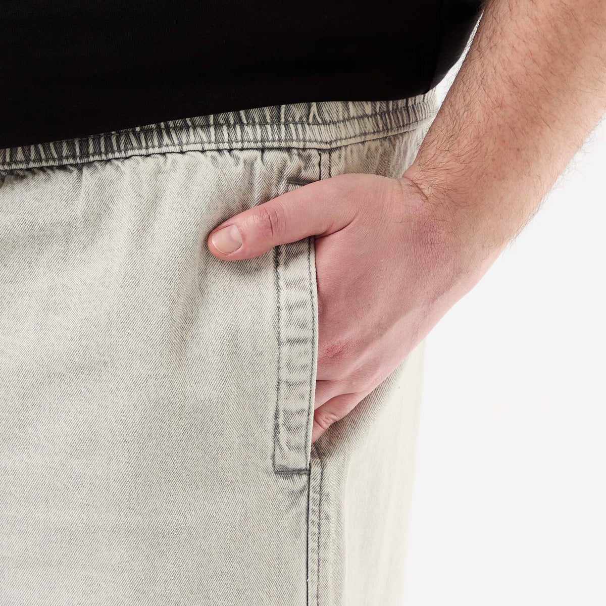 Bermuda de twill con cordones ajustables GRIS