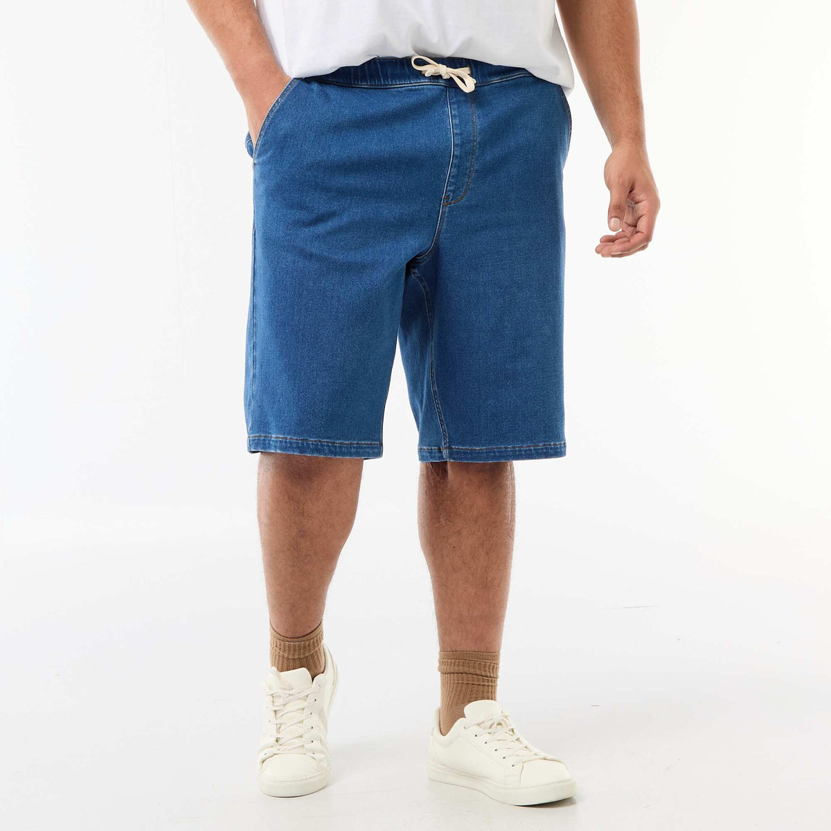 Bermuda jean con cordones AZUL