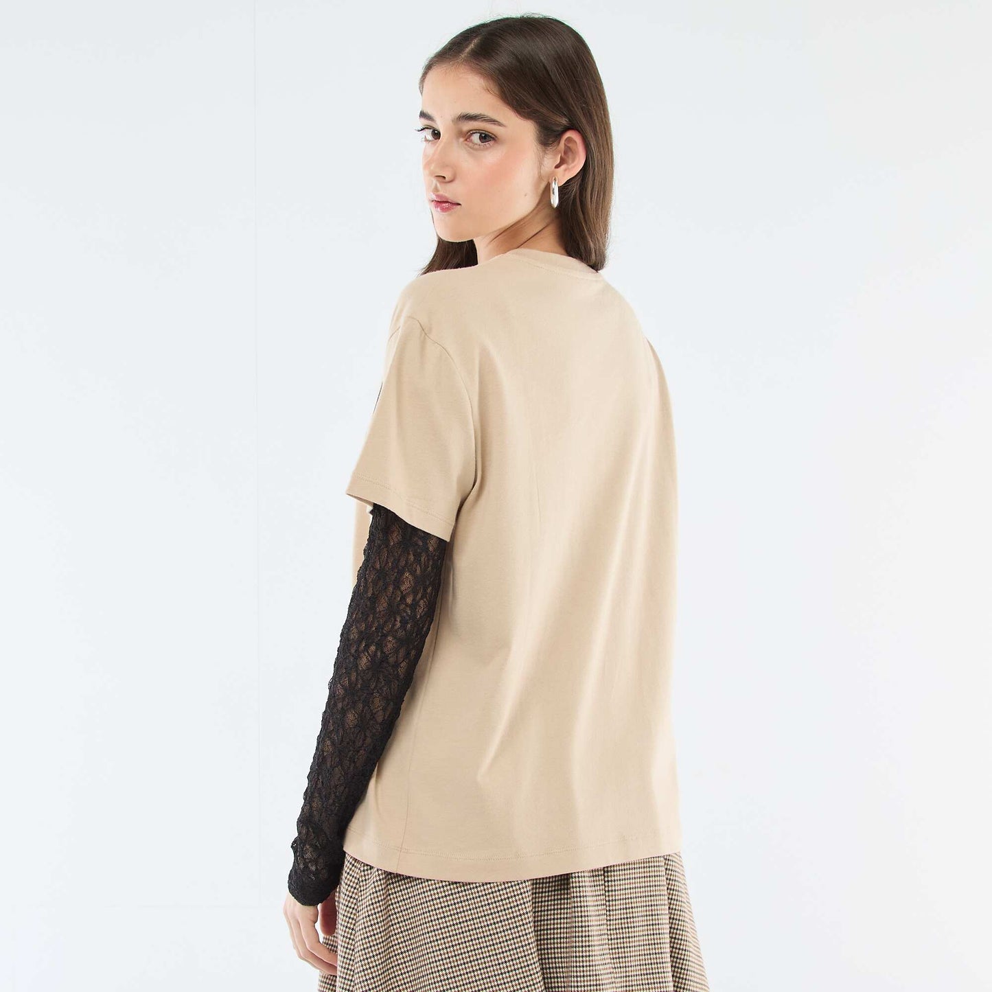 Camiseta 2 en 1 con encaje BEIGE
