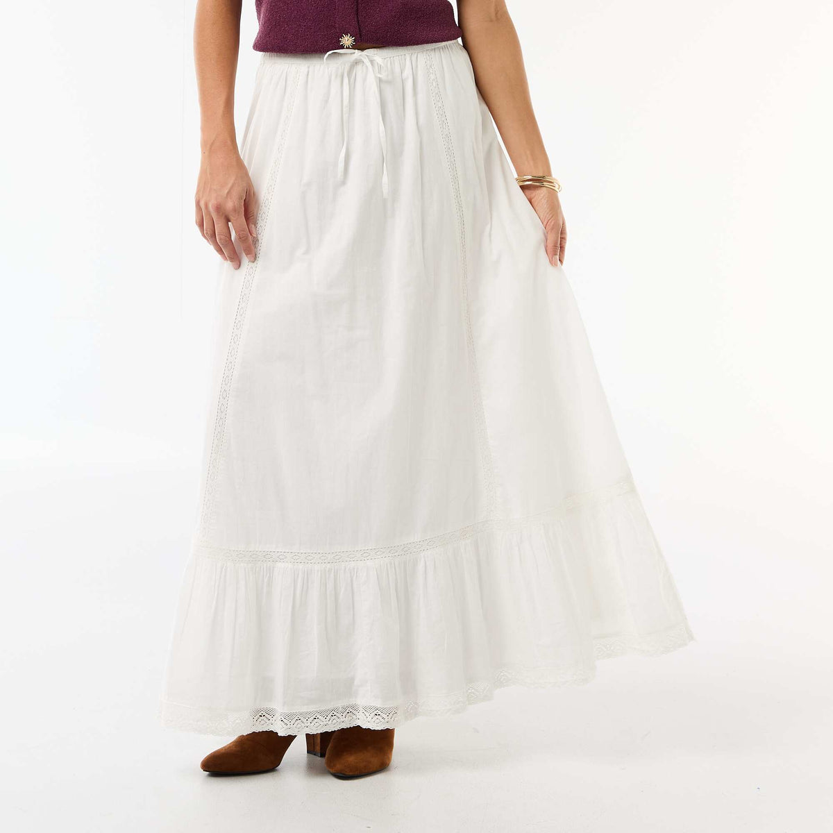 Falda larga acampanada con macramé BLANCO