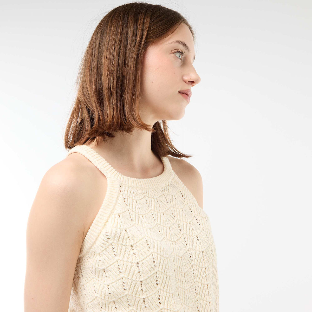 Top de croché con sisas blazers BEIGE