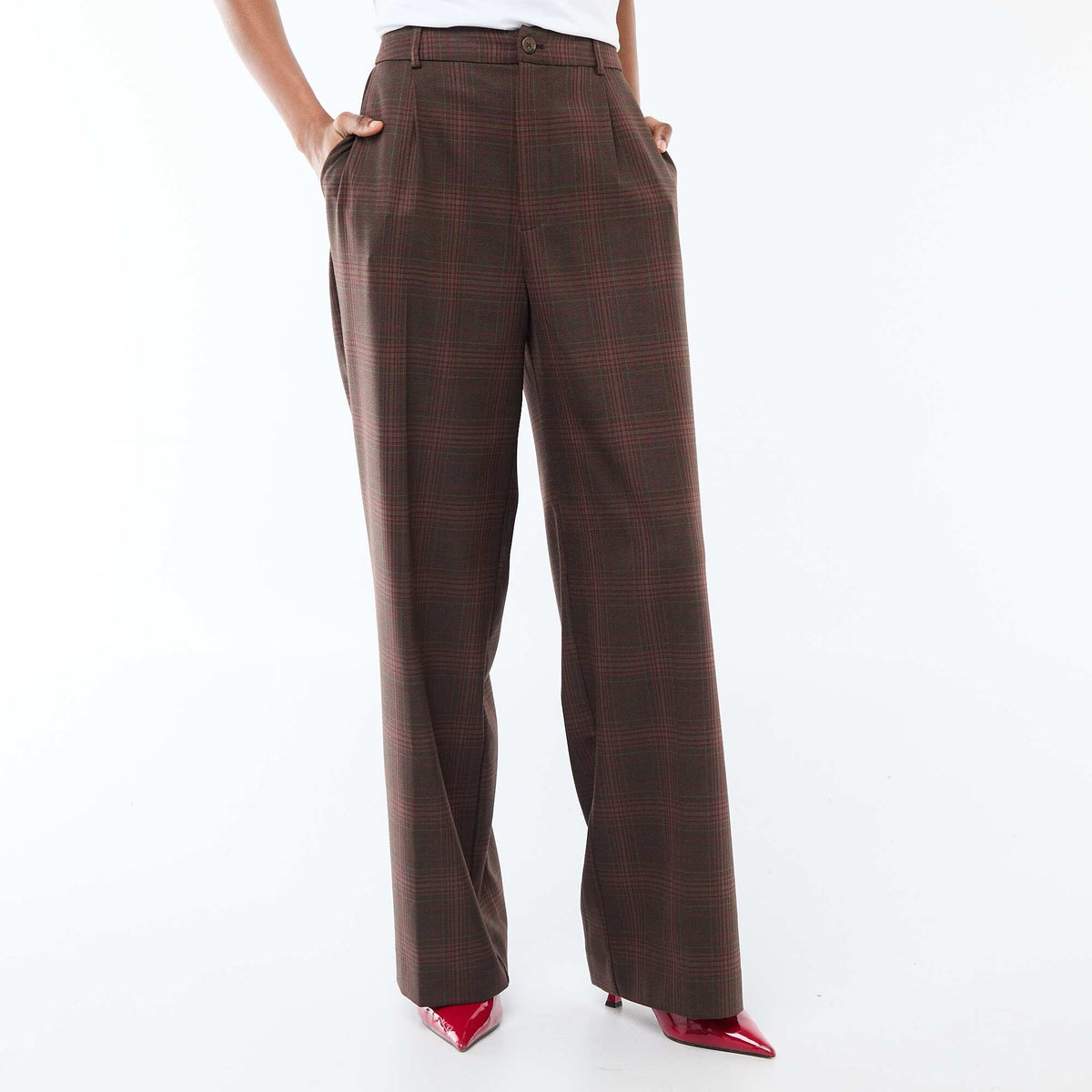 Pantalón de cuadros corte ancho MARRON
