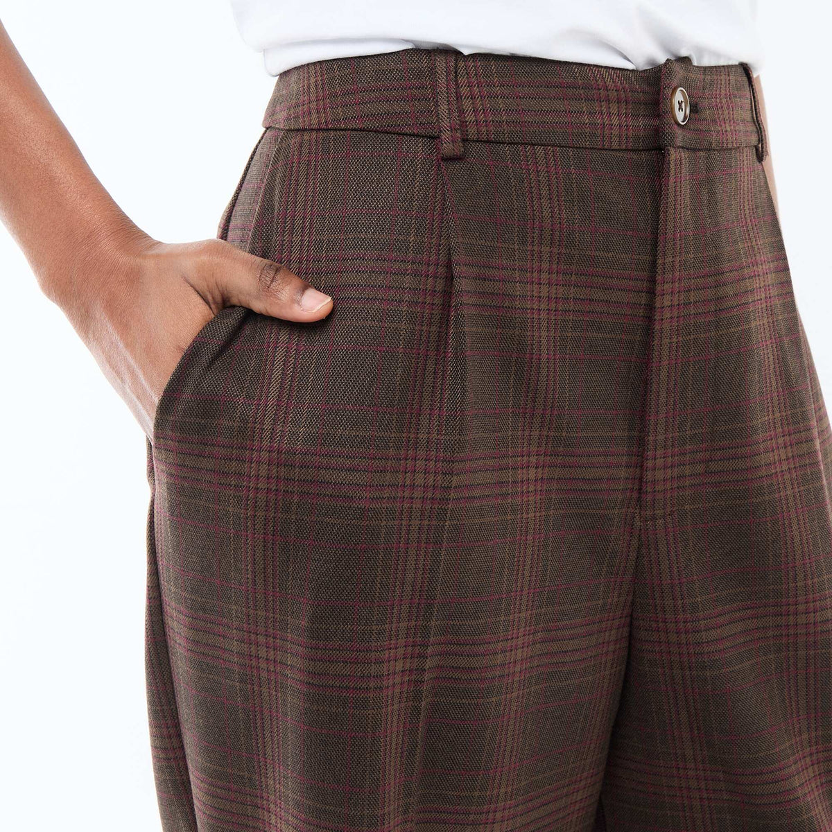 Pantalón de cuadros corte ancho MARRON