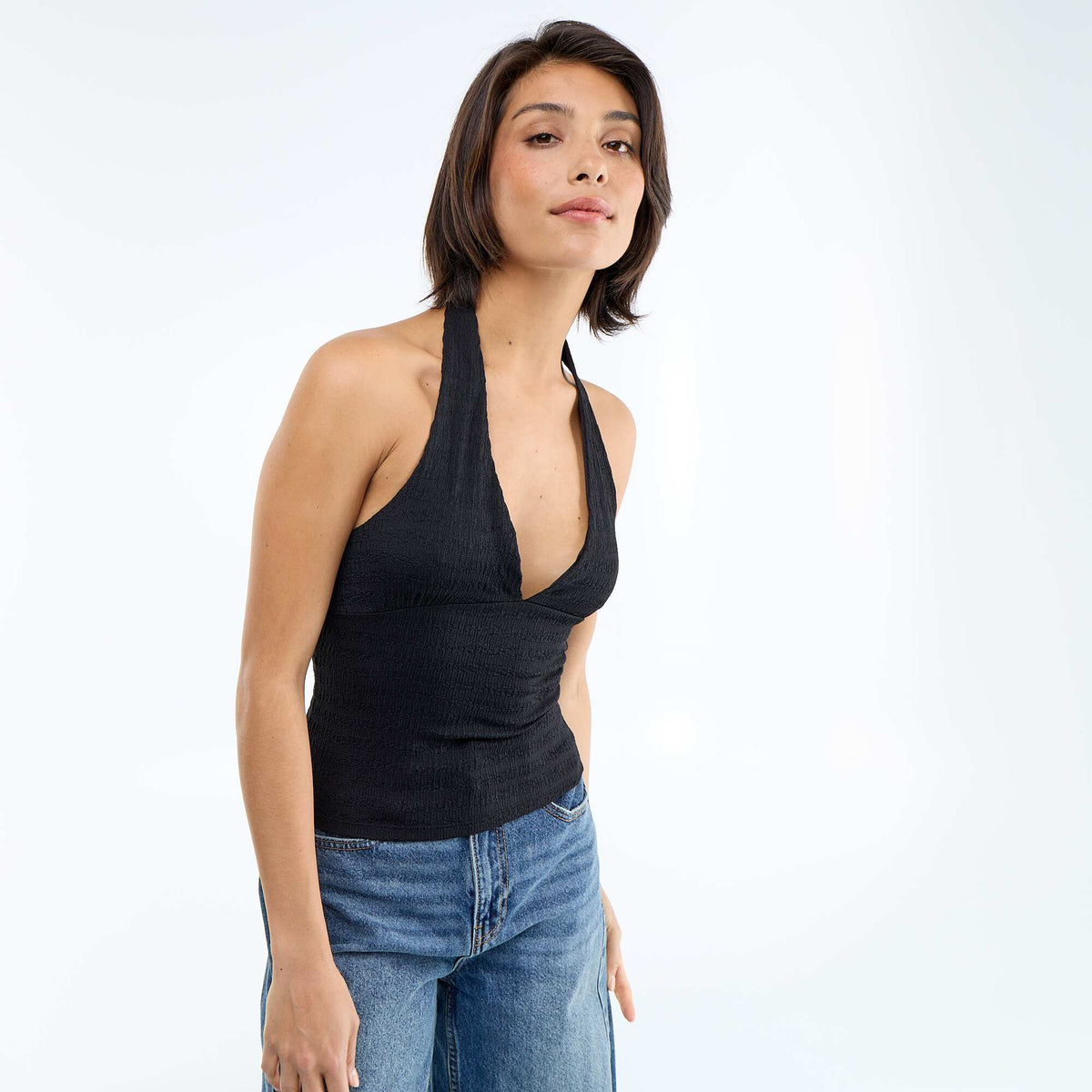 Top de espalda descubierta de lunares de tejido crinkle NEGRO