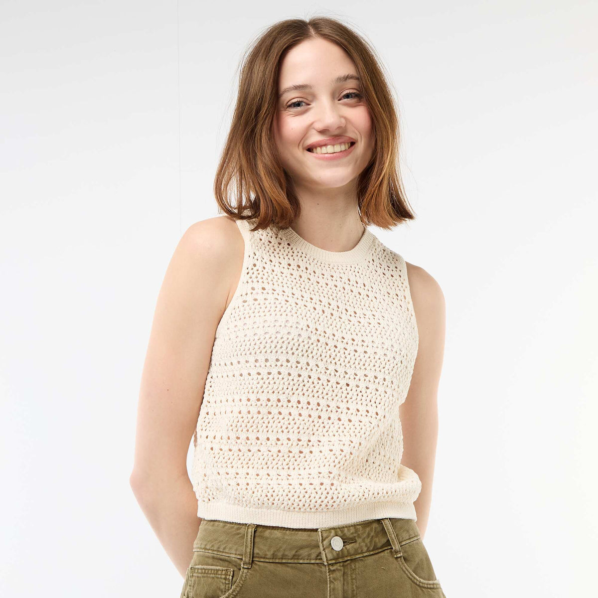 Top de croché calado con sisas amplias BEIGE