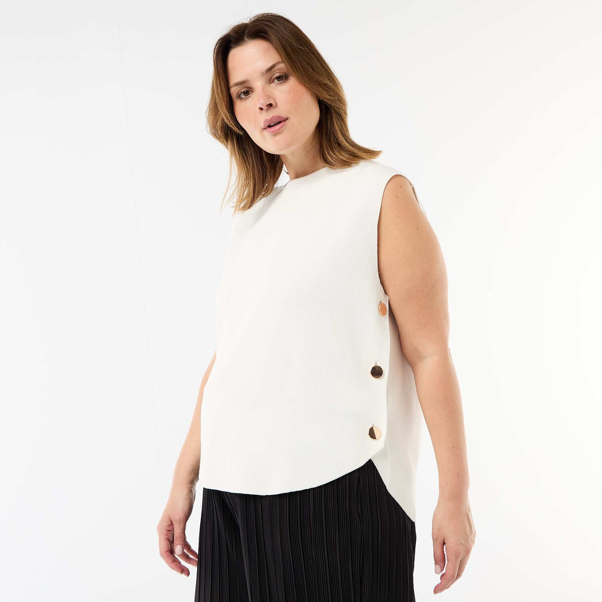 Sweater sin mangas con botones dorados en el lateral BLANCO