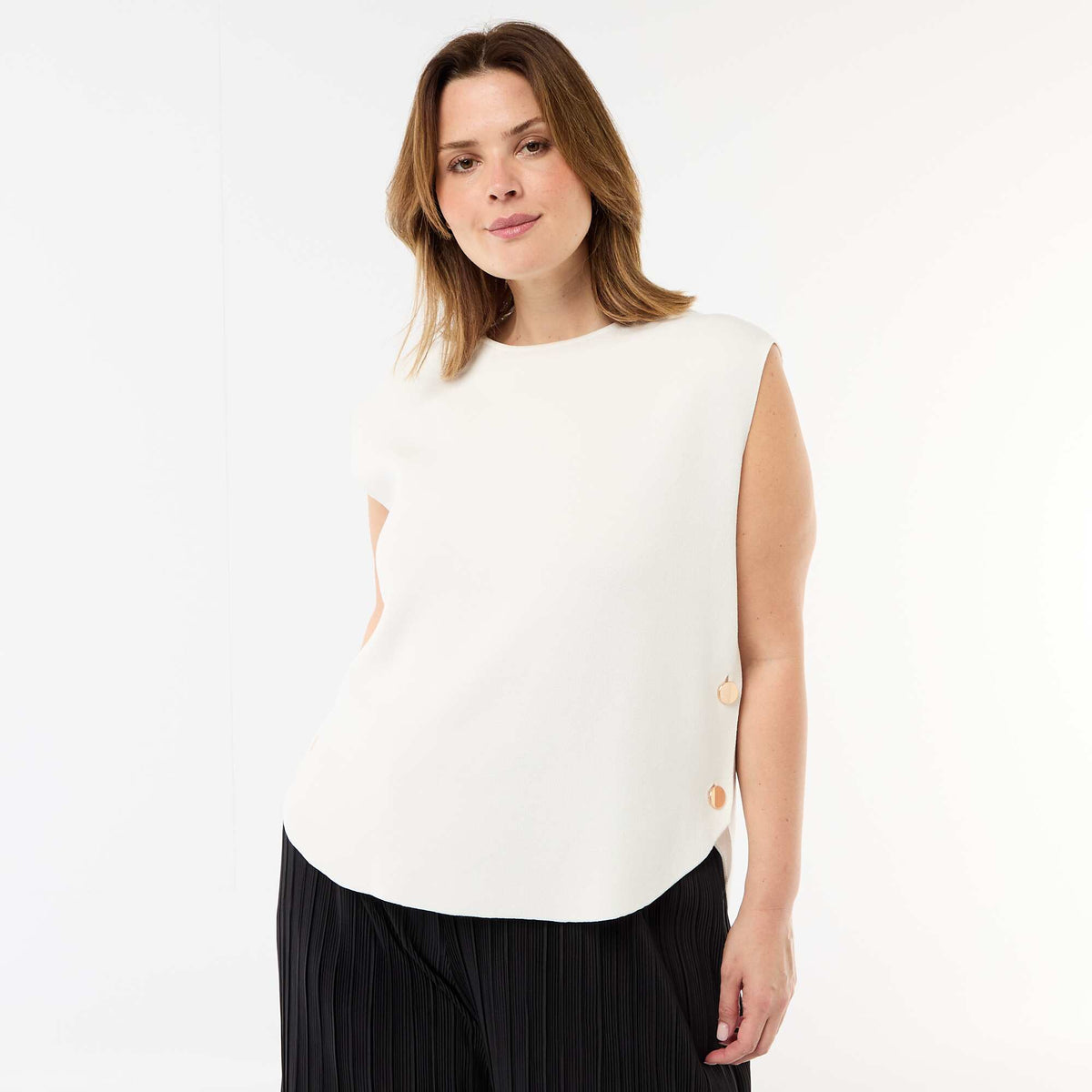 Sweater sin mangas con botones dorados en el lateral BLANCO
