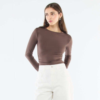 Camiseta espalda descubierta MARRON