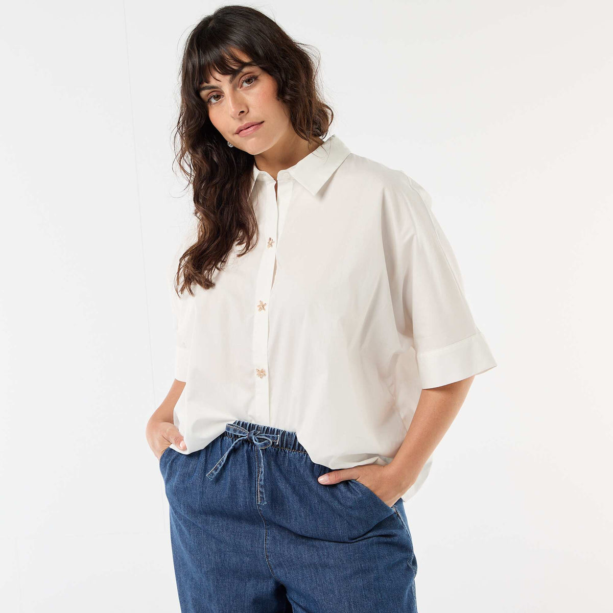 Camisa satinada con botones de estrella de mar BLANCO