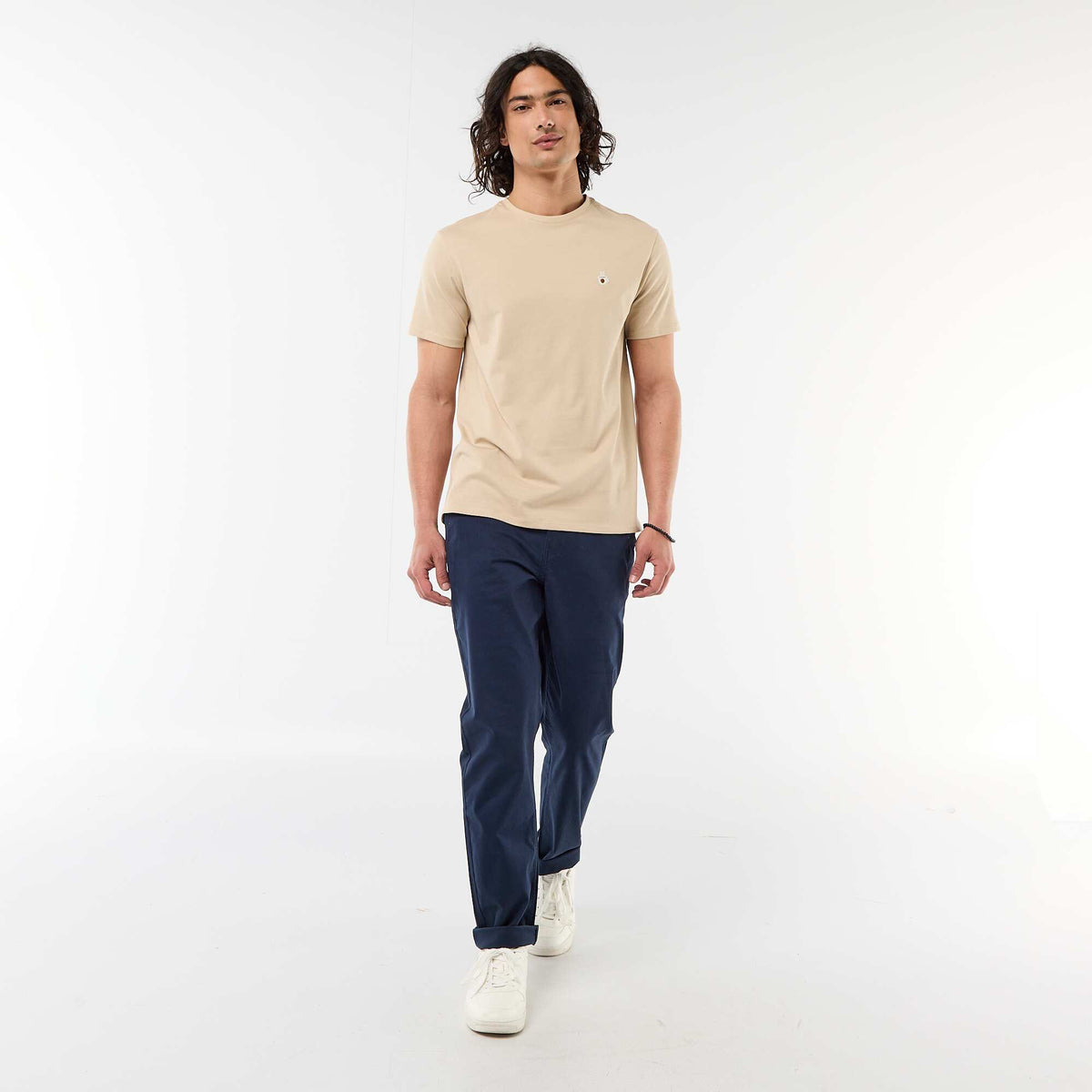 Camiseta lisa de manga corta con bordado BEIGE