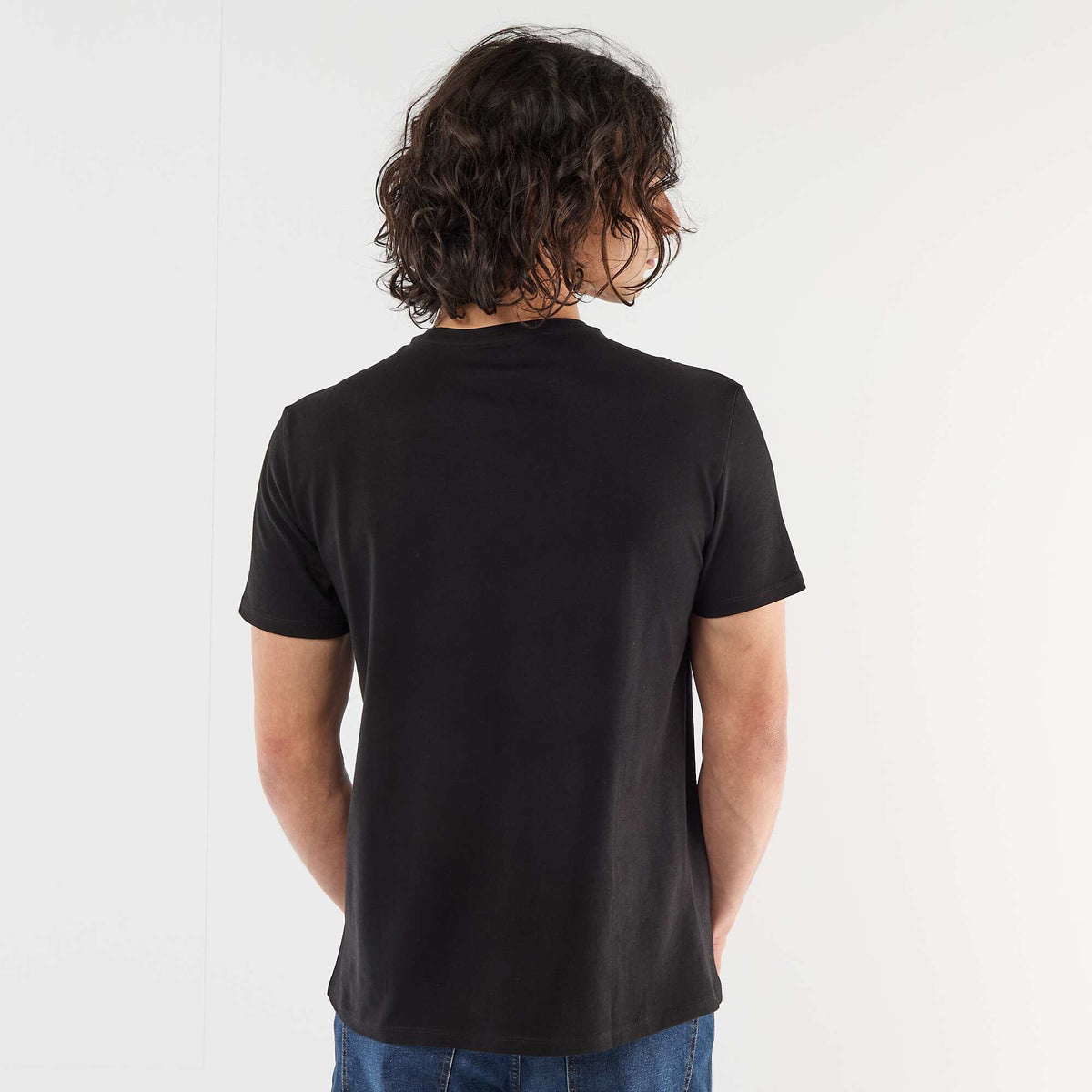 Camiseta lisa de manga corta con bordado NEGRO