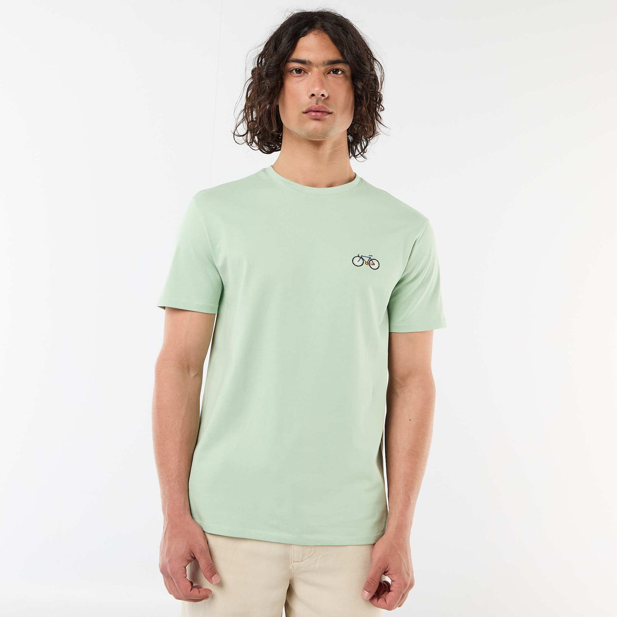 Camiseta lisa de manga corta con bordado VERDE