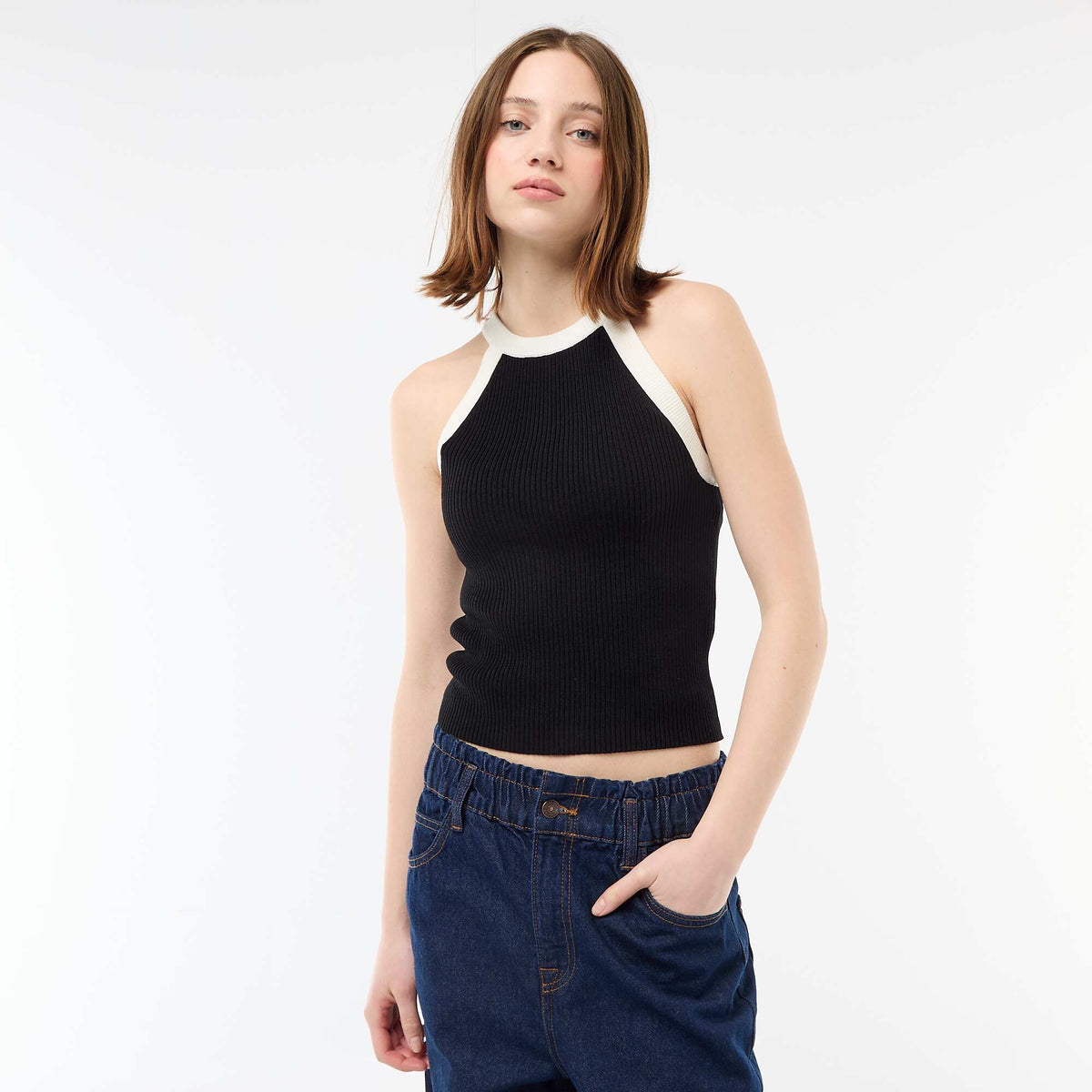 Top de punto con sisas blazers NEGRO