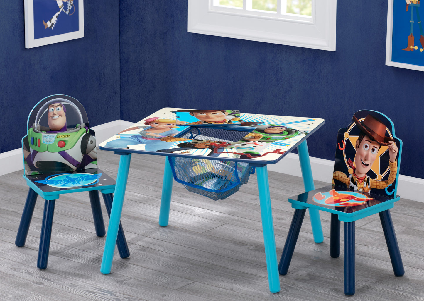 Juego de mesa y sillas para niños Toy Story