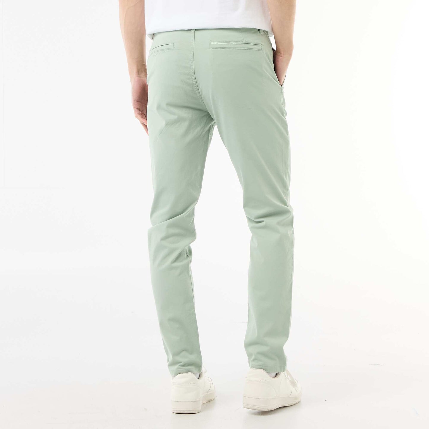 Pantalón chino slim VERDE