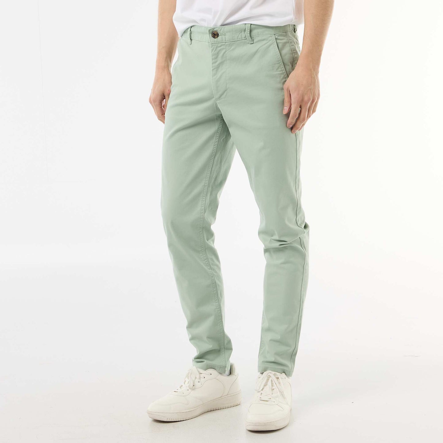 Pantalón chino slim VERDE