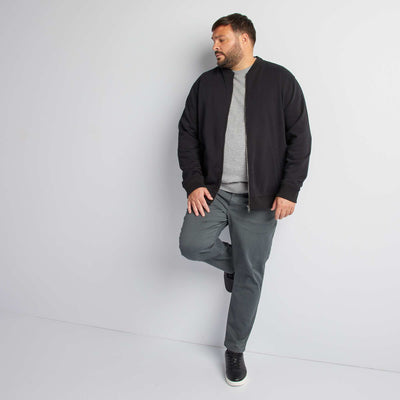 Pantalón slim L32 VERDE
