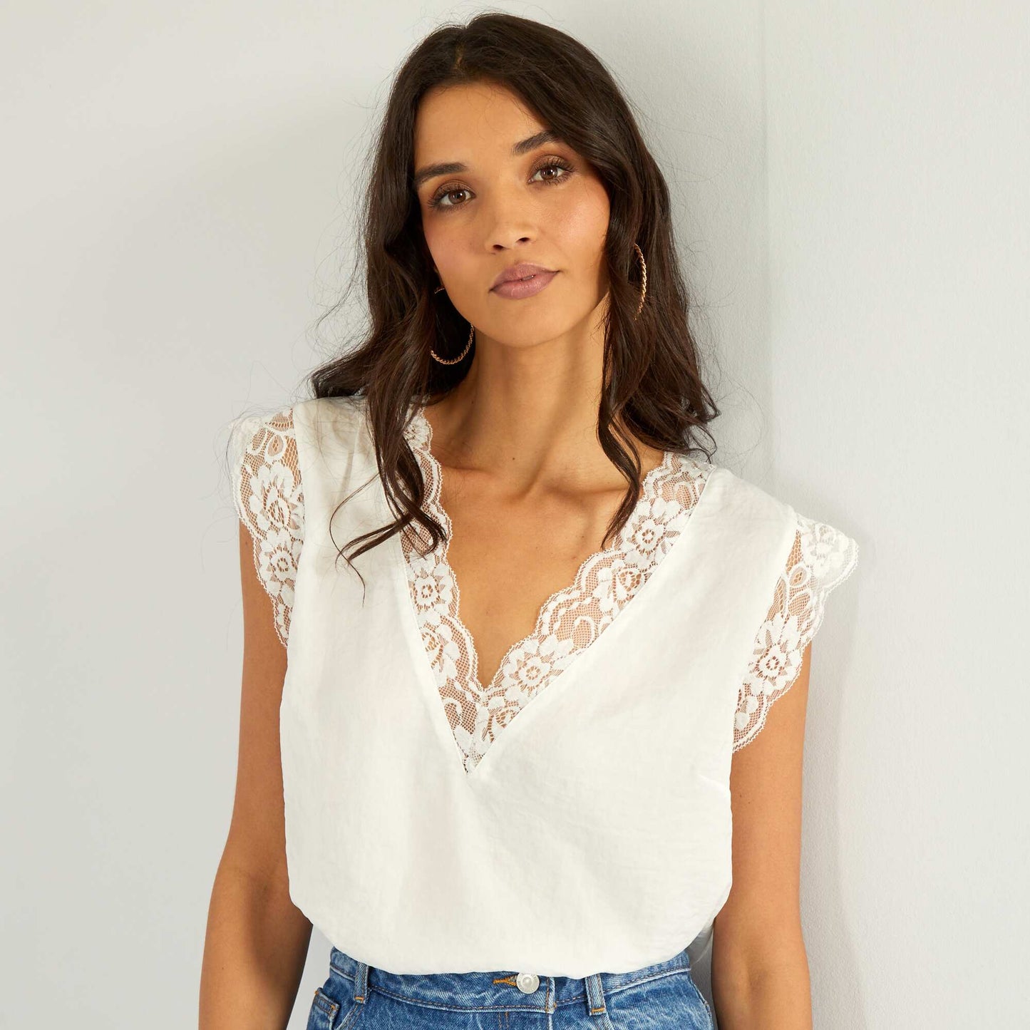 Blusa satinada con encaje Blanco