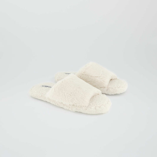 Zapatillas de casa destalonadas de borreguito Blanco