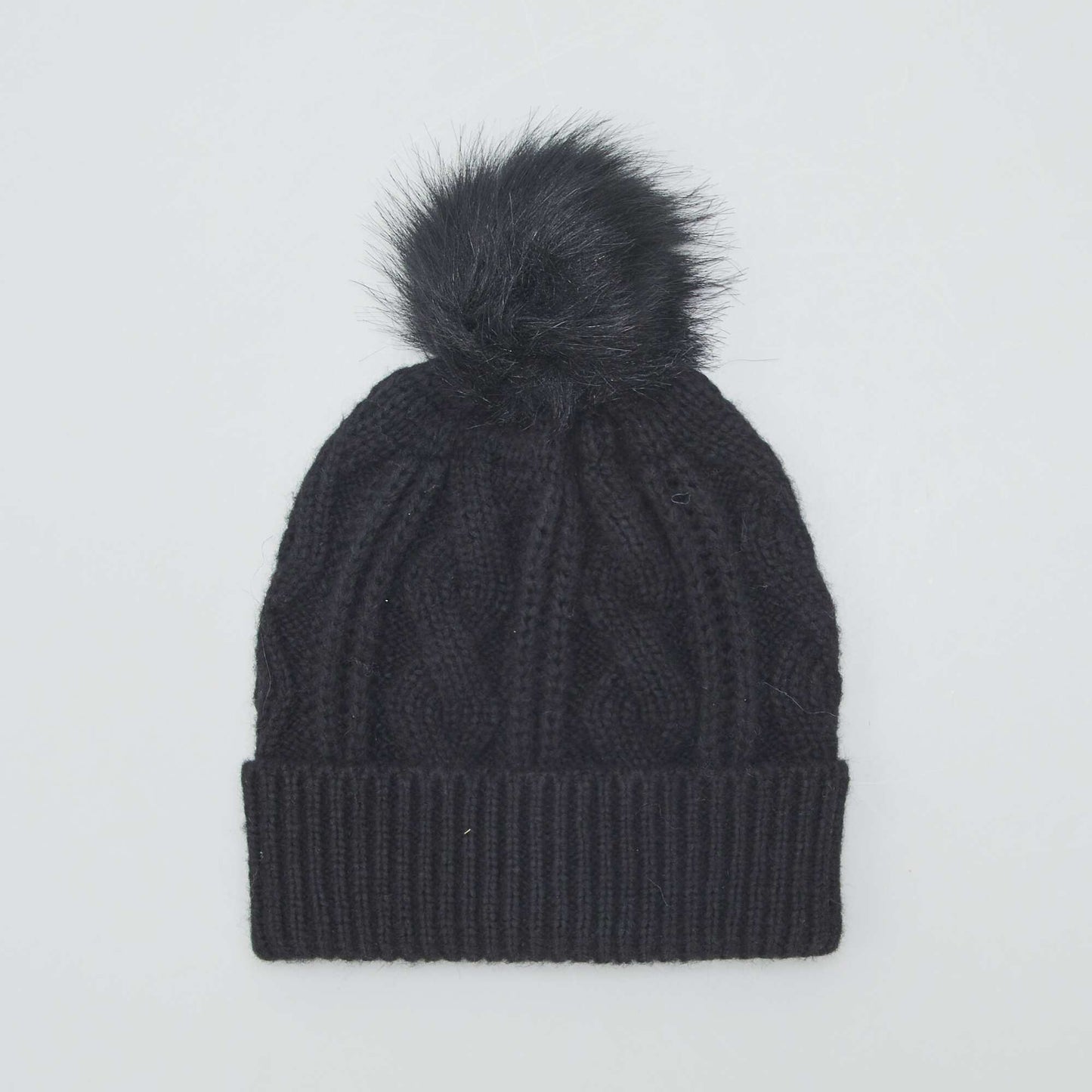 Gorro trenzado con pompón NEGRO