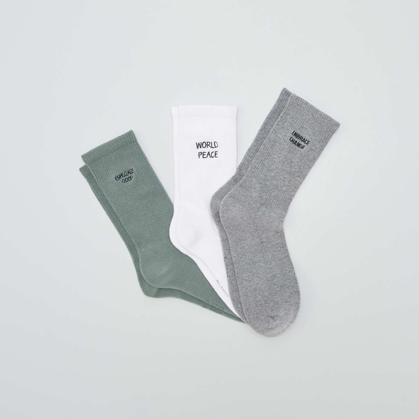 Pack de 3 medias con mensaje KAKI