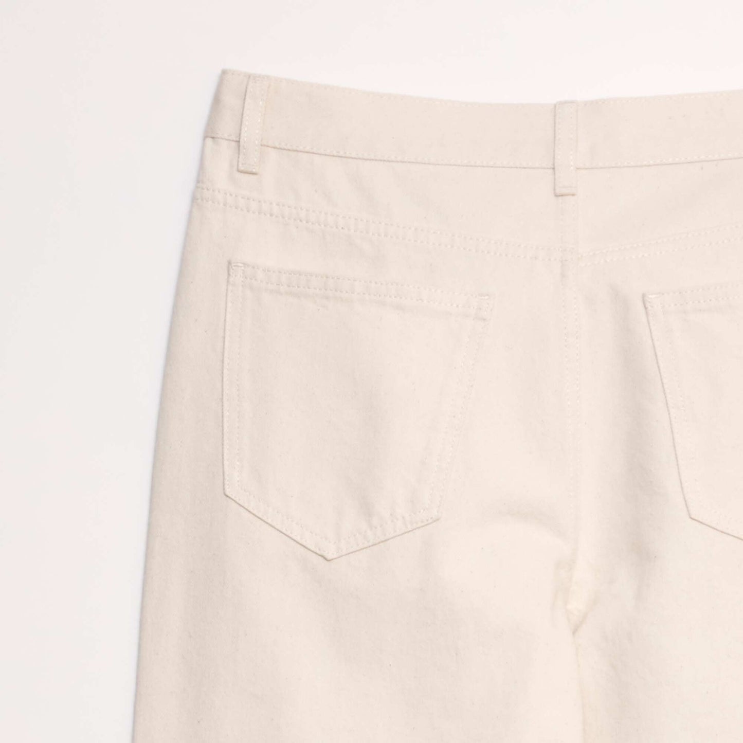 Pantalón jean relaxed BEIGE