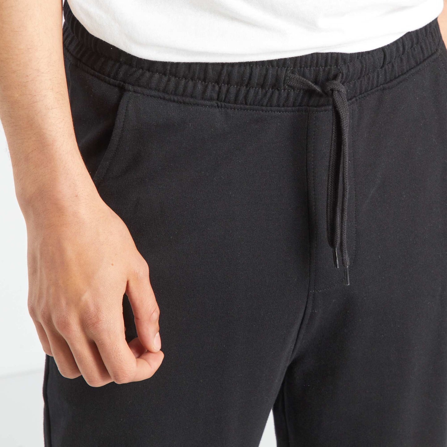 Pantalon de deporte negro