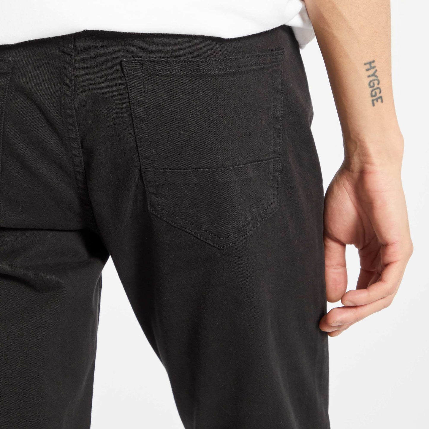 Pantalon slim 5 bolsillos - L32 NEGRO