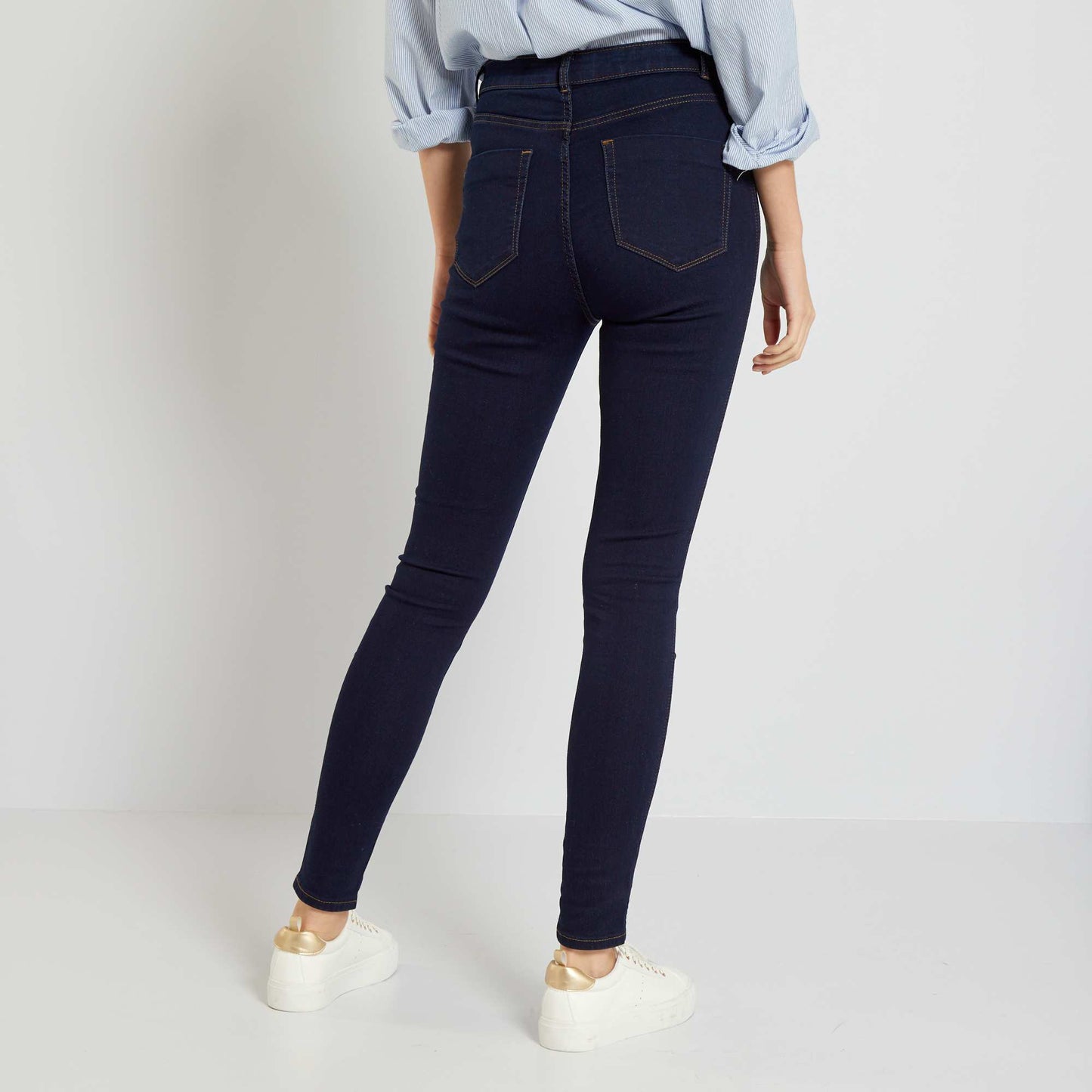 Jean skinny con efecto moldeador AZUL