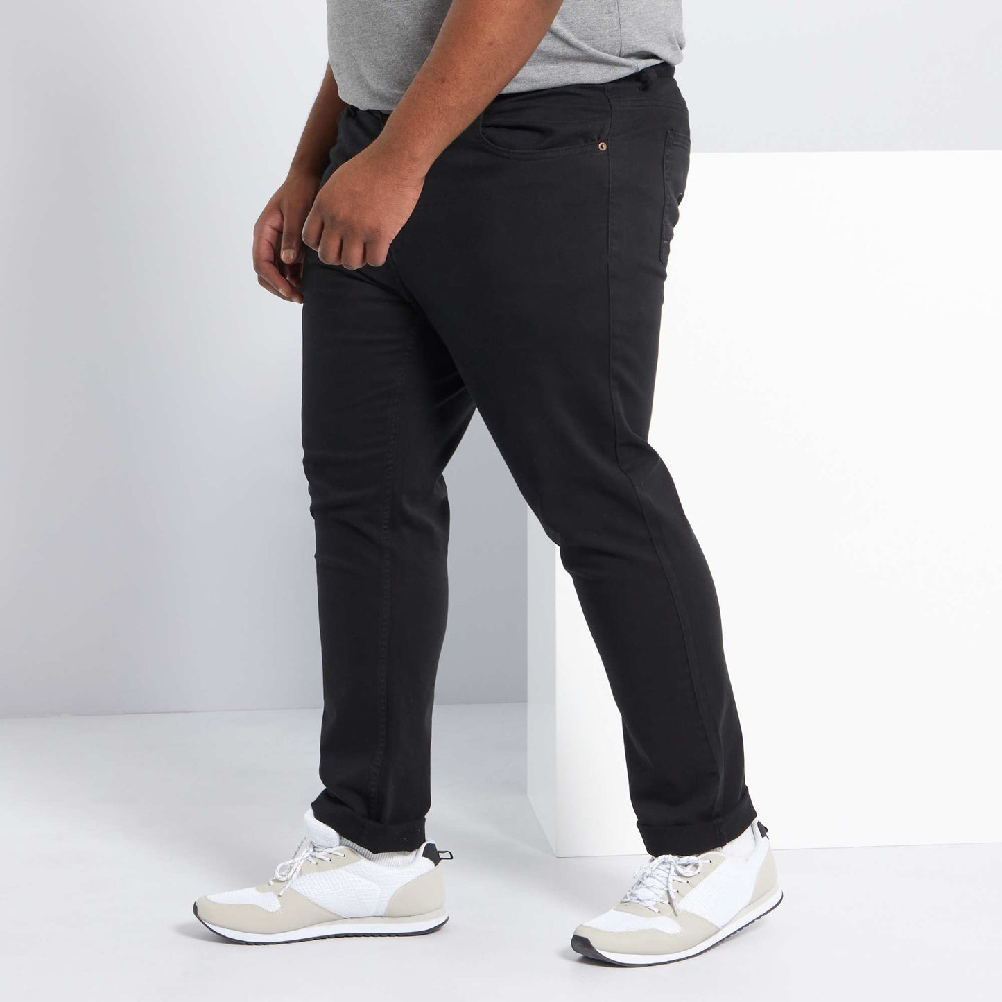 Pantalon slim L32 negro