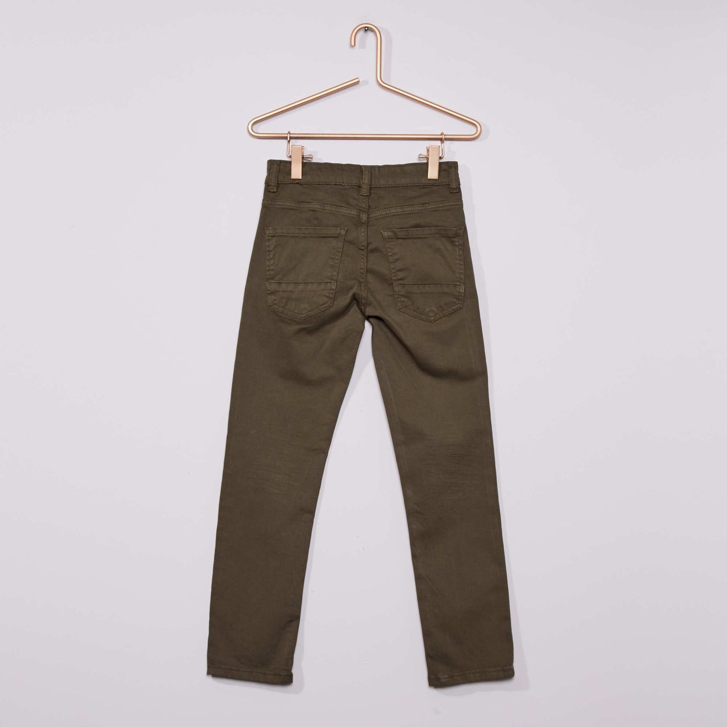 Pantalon slim de sarga verde oscuro