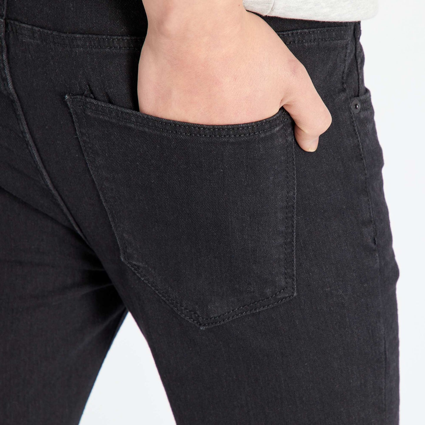 Jean skinny elástico - 5 bolsillos NEGRO