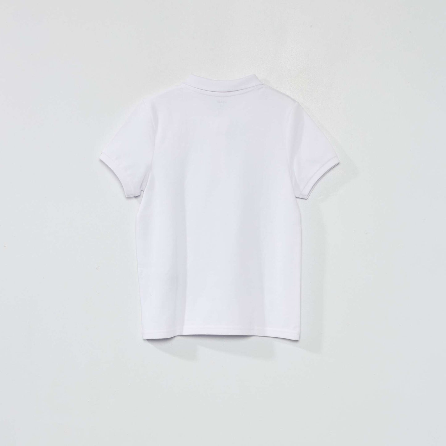 Remera de piqué  de algodón liso blanco